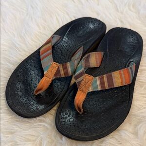 Clarks Striped Fabric Strap Flip Flops - Black Soles